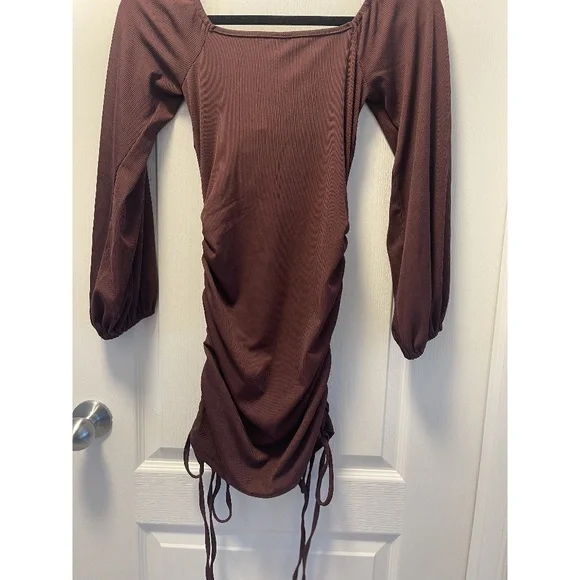 Off Shoulder Ruched Drawstring Dress - Picture 3 of 4